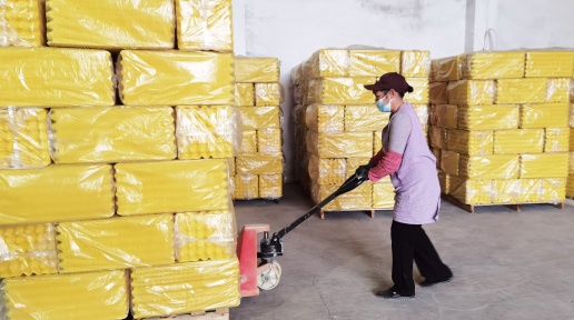 Rƺ(zhn)(yu)I(yng)̭h(hun) ССɫa(chn)I(y)(dng)͘I(y)