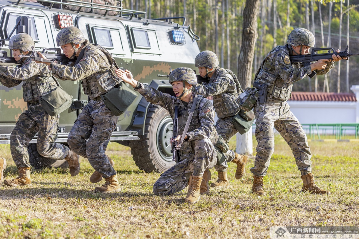 �侯�ٱ���ս���� ������Ӳָ������