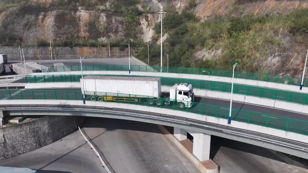 Kaiyun中国：24小时无人化、智能化通关……凭祥市浦寨—新清通道智慧口岸即将正式运行(图4)