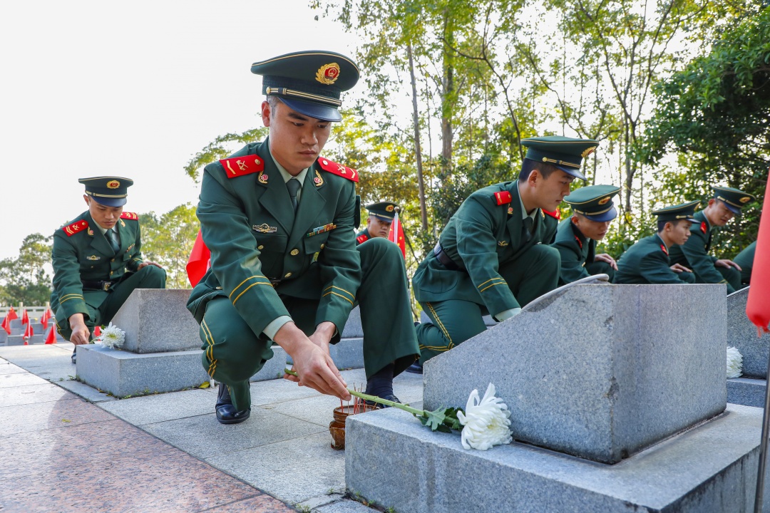 �侯���Ǹ�֧�ӿ�չ���ҹ����ռ�ɨ�