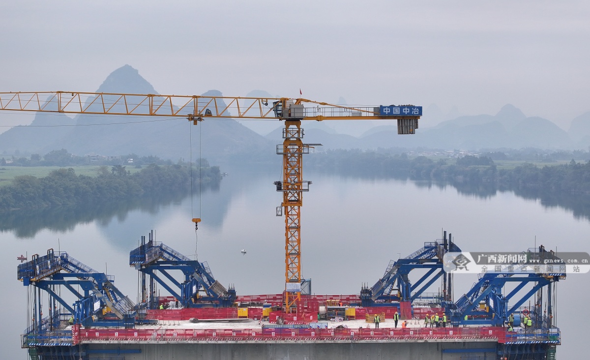 12��18�ս��c(di��n)�D