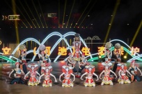 ���Ҽ�ͭ���Ļ����ӳأ���̬�������ɹ�չʾ��ڶ�������