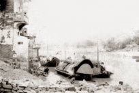 ƽ½�˺ӷ���־60ح�˺ӱߣ���Щ�ˣ���Щ��