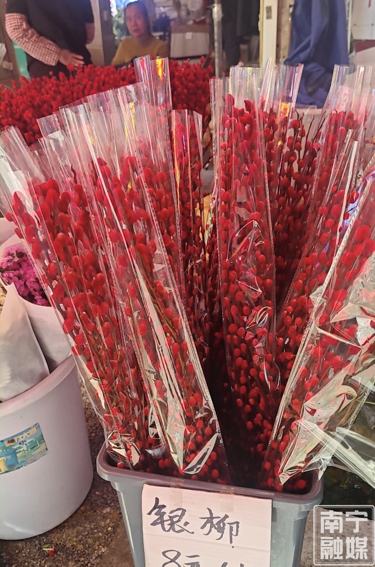 岁末年初鲜花消费旺季来袭南宁鲜切花价格大幅上涨(图2)