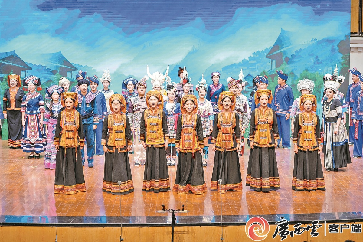 铸牢中华民族共同体意识专版｜广西深入实施“三项计划·桂在行动”和和美美推动各民族全方位嵌入(图1)