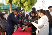 �������ؿ�չ��ʽ�����ľ�Ӫ�����ջ����������������������