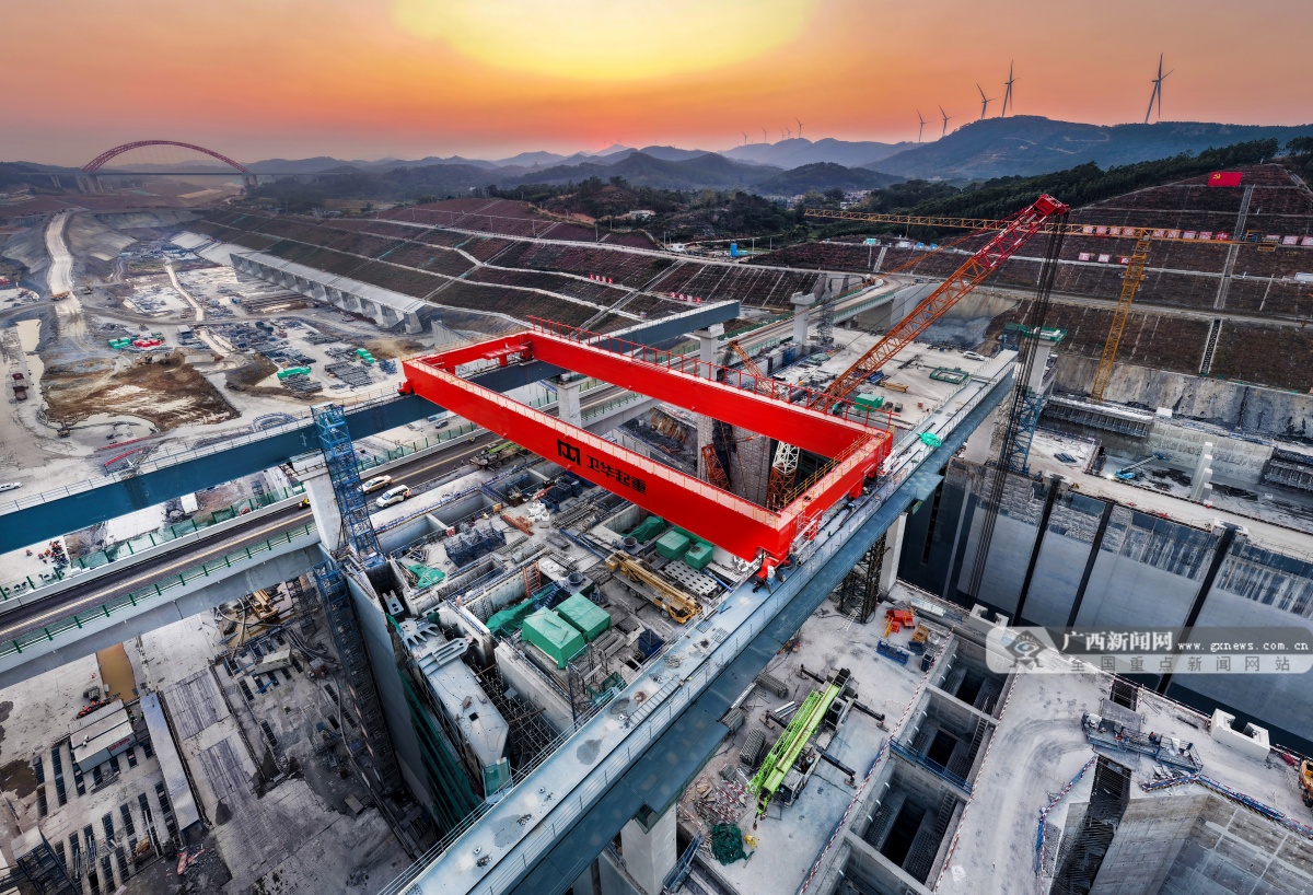 1��13�ս���ͼ