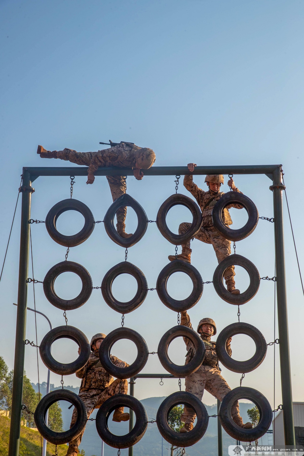 �侯�ٱ���չ���Ŀѵ��