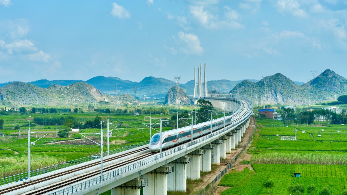 春华体会- 华体会体育官网- 体育APP下载运车票优惠来袭！国铁南宁局68趟列车实行最低2折票价优惠