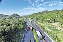 ����ǰ������߹��̣�G80����������᯶Ρ��׸ĺڡ�����չ�