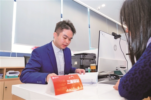 年终奖到手，看看几名理财达人的做法丨如何打理年终奖