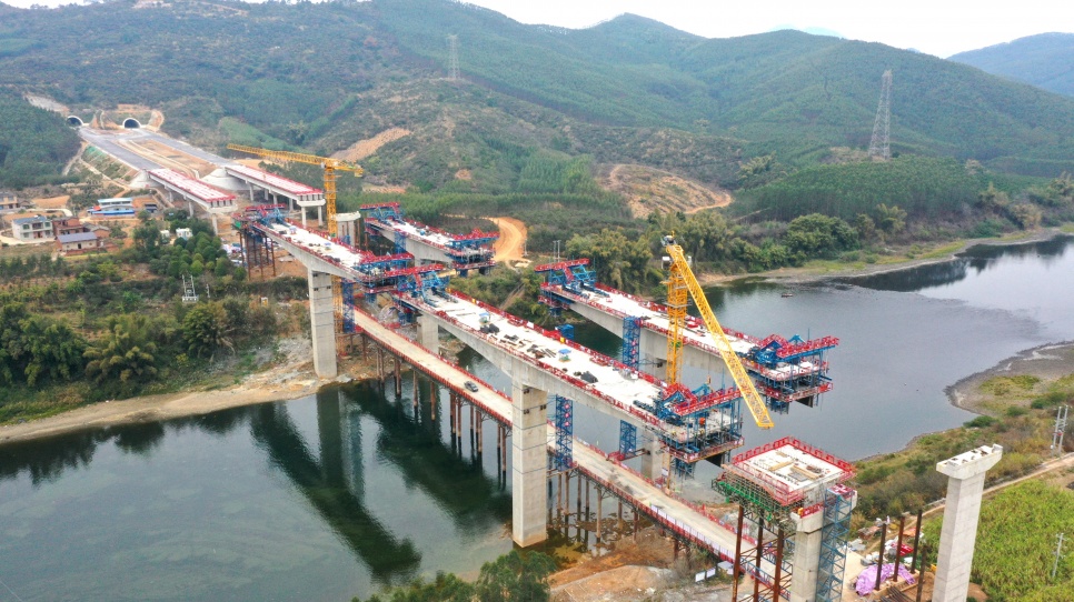 �_¹�������彭����ׂ�(g��)߅��F(xi��n)������ɝ���