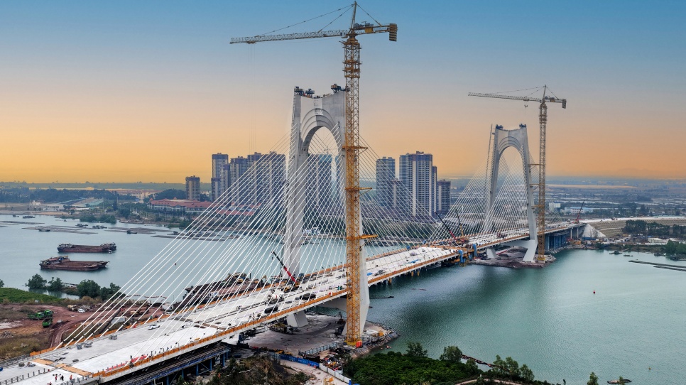 1��28�ս��c(di��n)�D