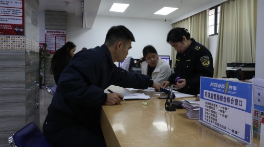 ���������k�Y��7000�� �󻯡���Ч�k��һ���¡��ĸ��������