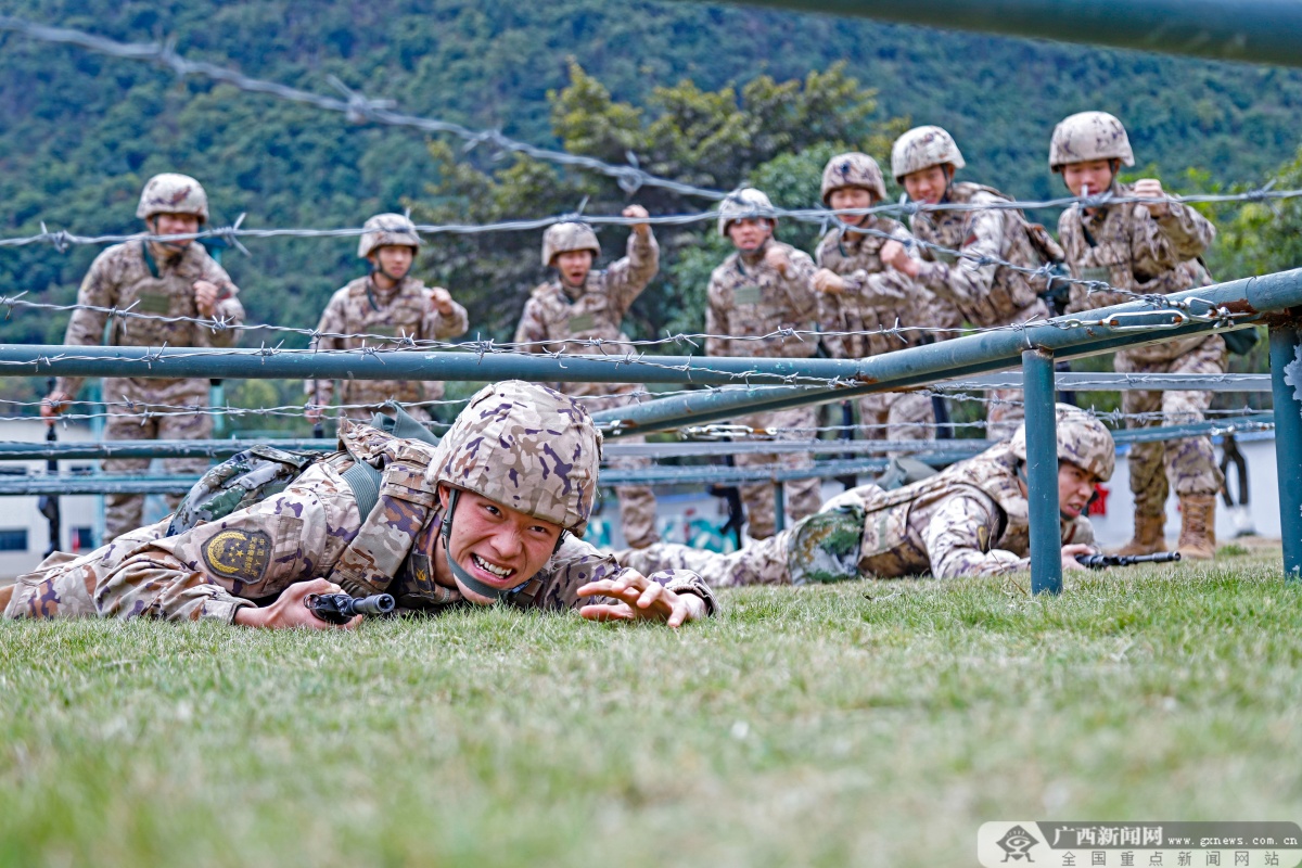 �侯�ӳ�֧�ӿ�չ����Ա��ѵ