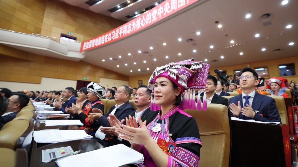 2��3�ս��c(di��n)�D