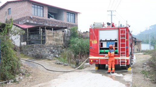 �óǣ�������ˮů���� ���o(h��)Ⱥ���´����ˮ��ȫ��