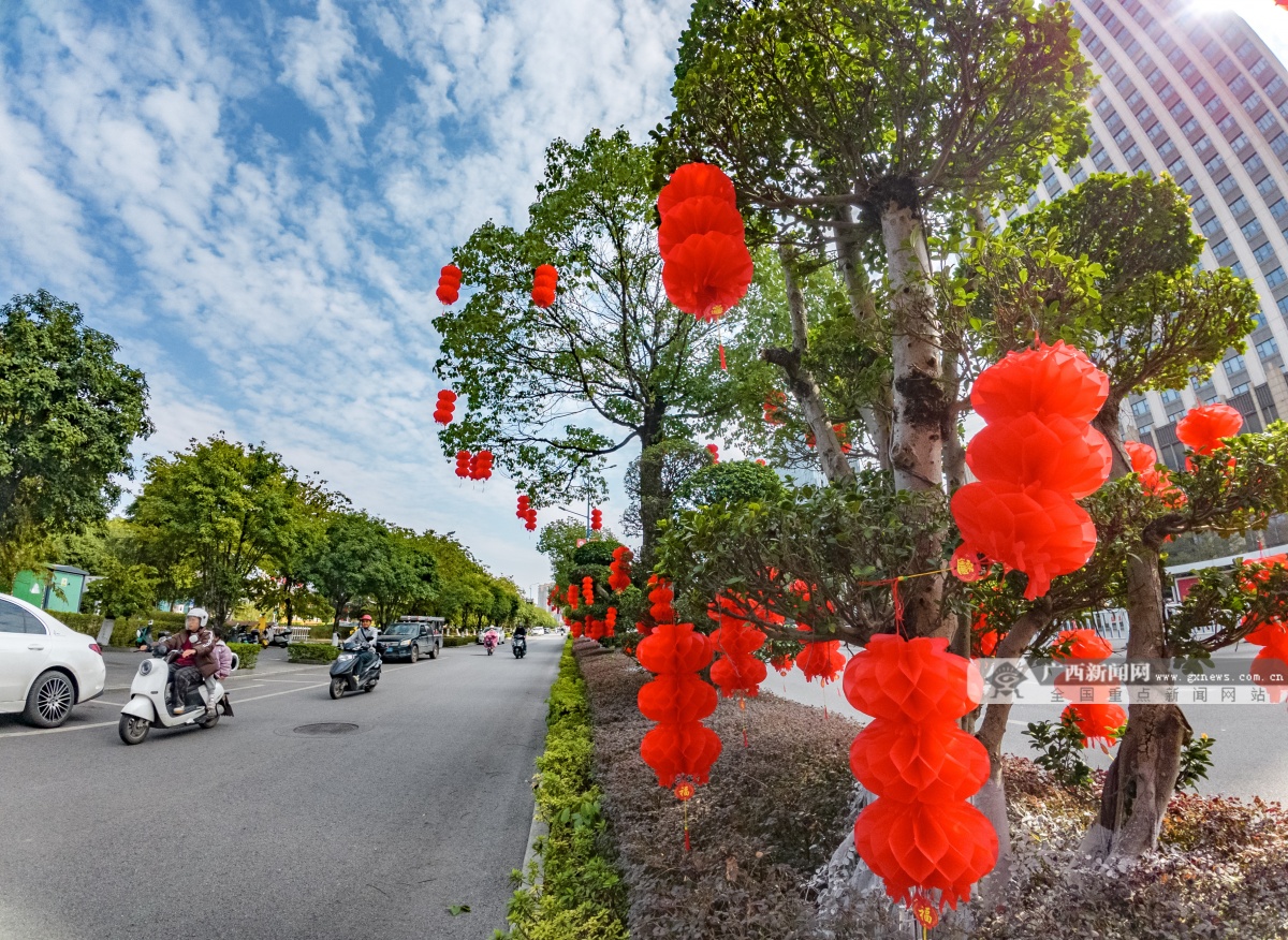 2��4�ս��c(di��n)�D