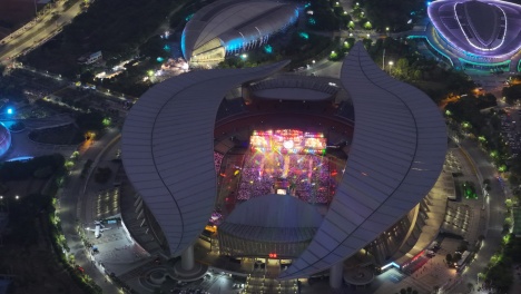 ����10���ŷ������ٰ��ݳ��ᣨ���ֽڣ�������߽���100��