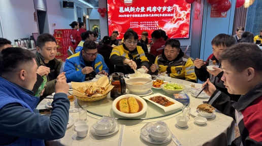 �´��߻����������·�ϵ����ǣ��������Ⱥ���