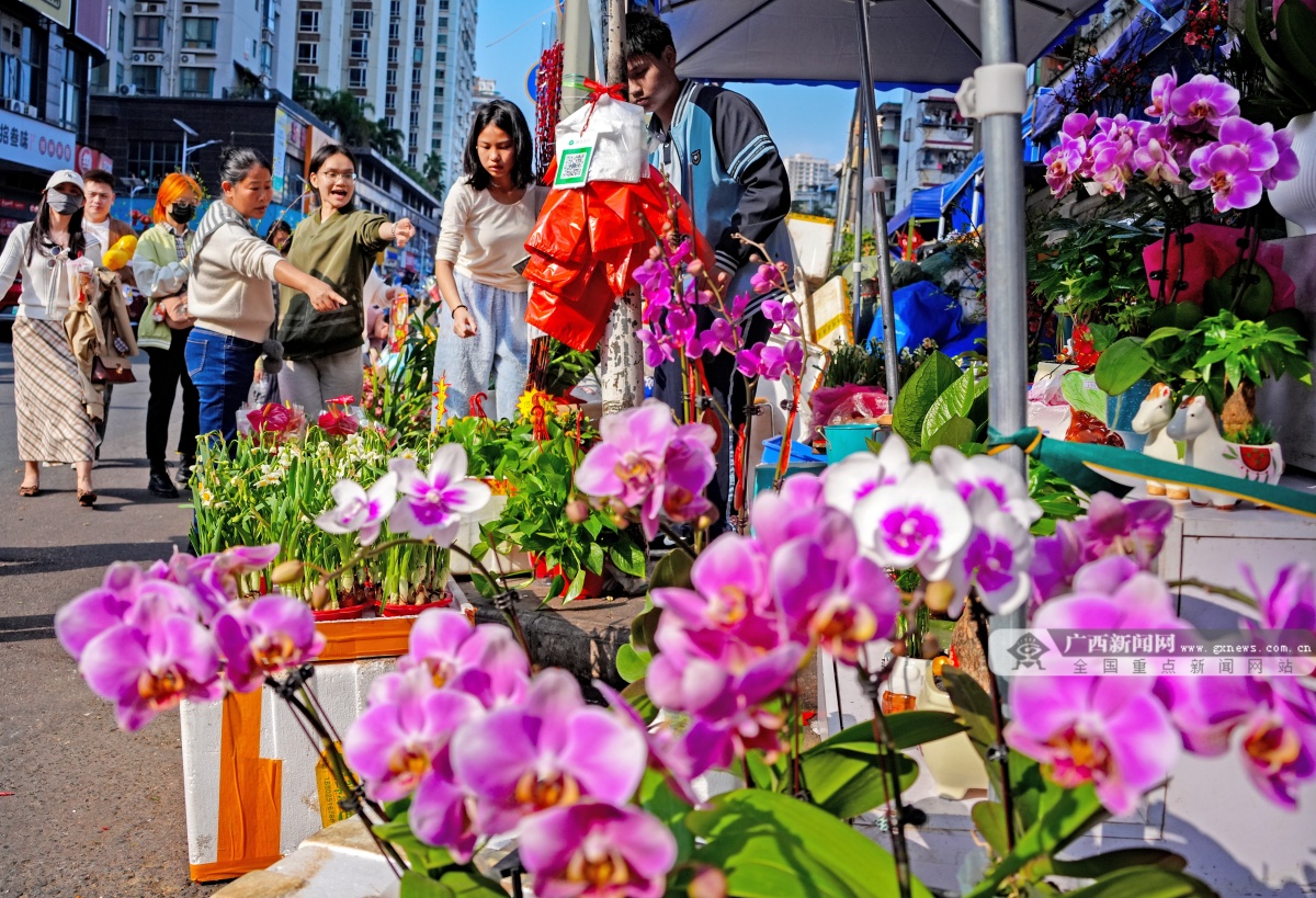 2��16�ս��c(di��n)�D