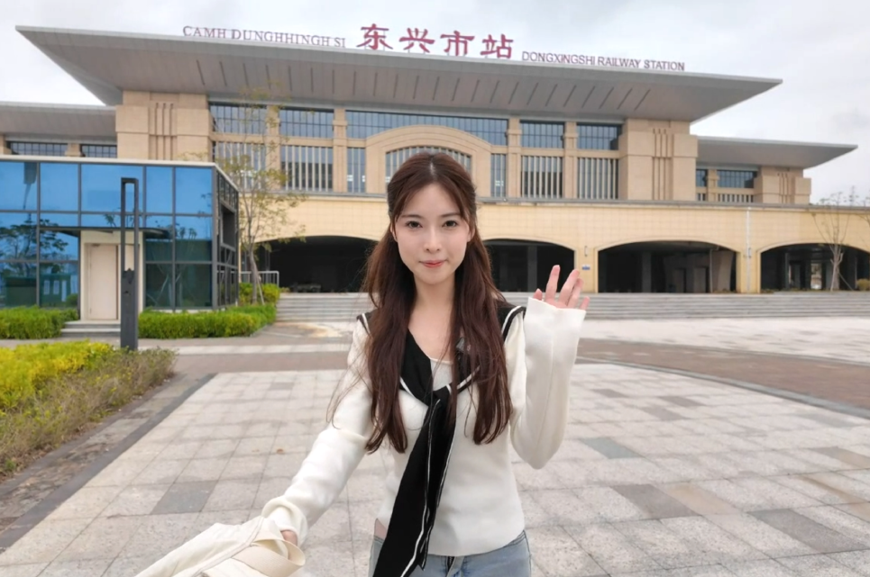 PA视讯上午在广州下午在越南!外国人也赶中国春运(图8)