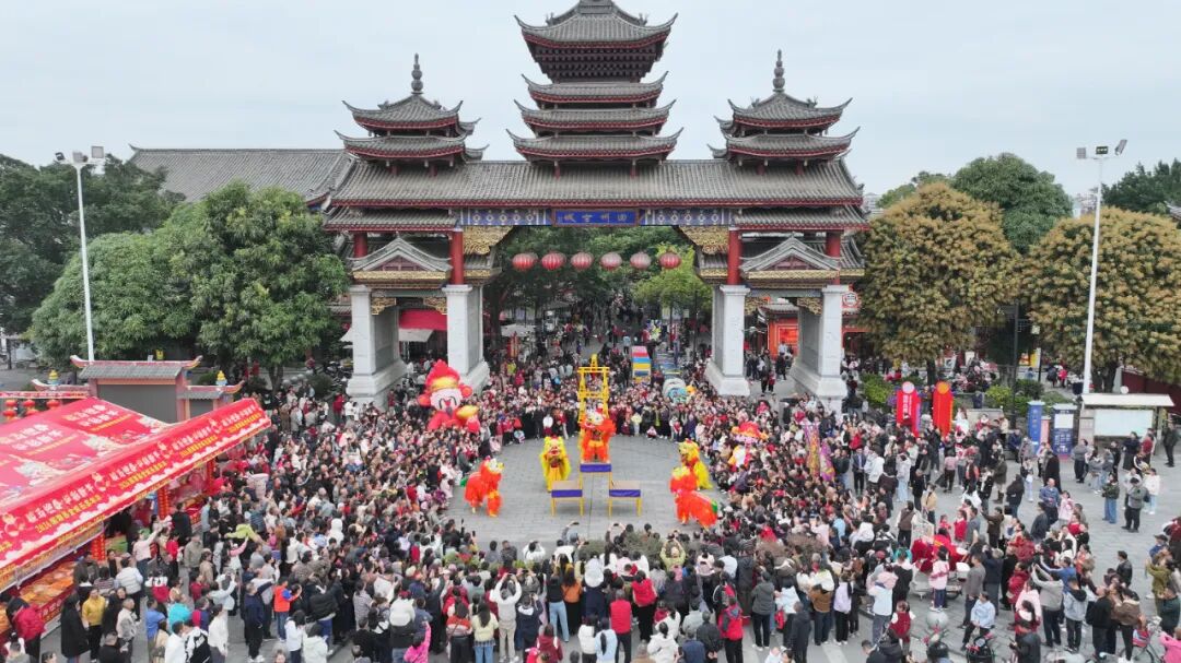 红城年味拉满！2026年百色春节文旅市场消费火热(图1)