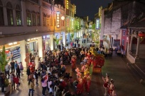 �ͻ��ƣ���Ԫ������ɫ���Ŵ󼯵�������