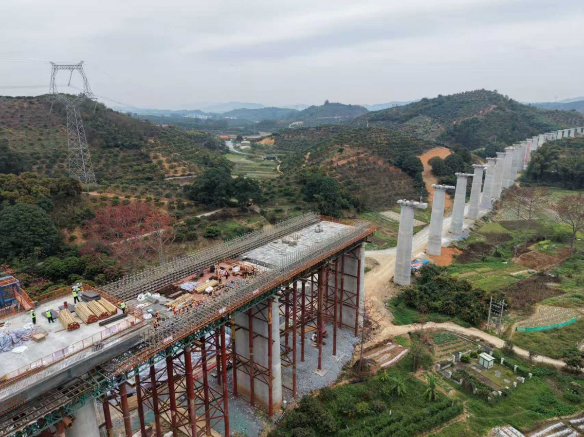 合湛高铁、南珠高铁、黄百铁路……广西7个在建铁路项目全部复工