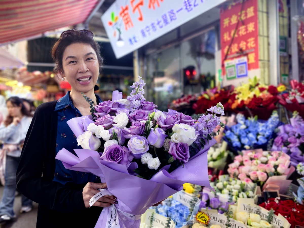 鲜花、珠宝、餐饮等迎来消费高峰！“三八”国际妇女节，南宁“她经济”升温