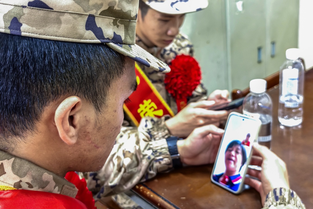 �侯�����ܶ��±���ϲӭ2026�괺���±���Ӫ