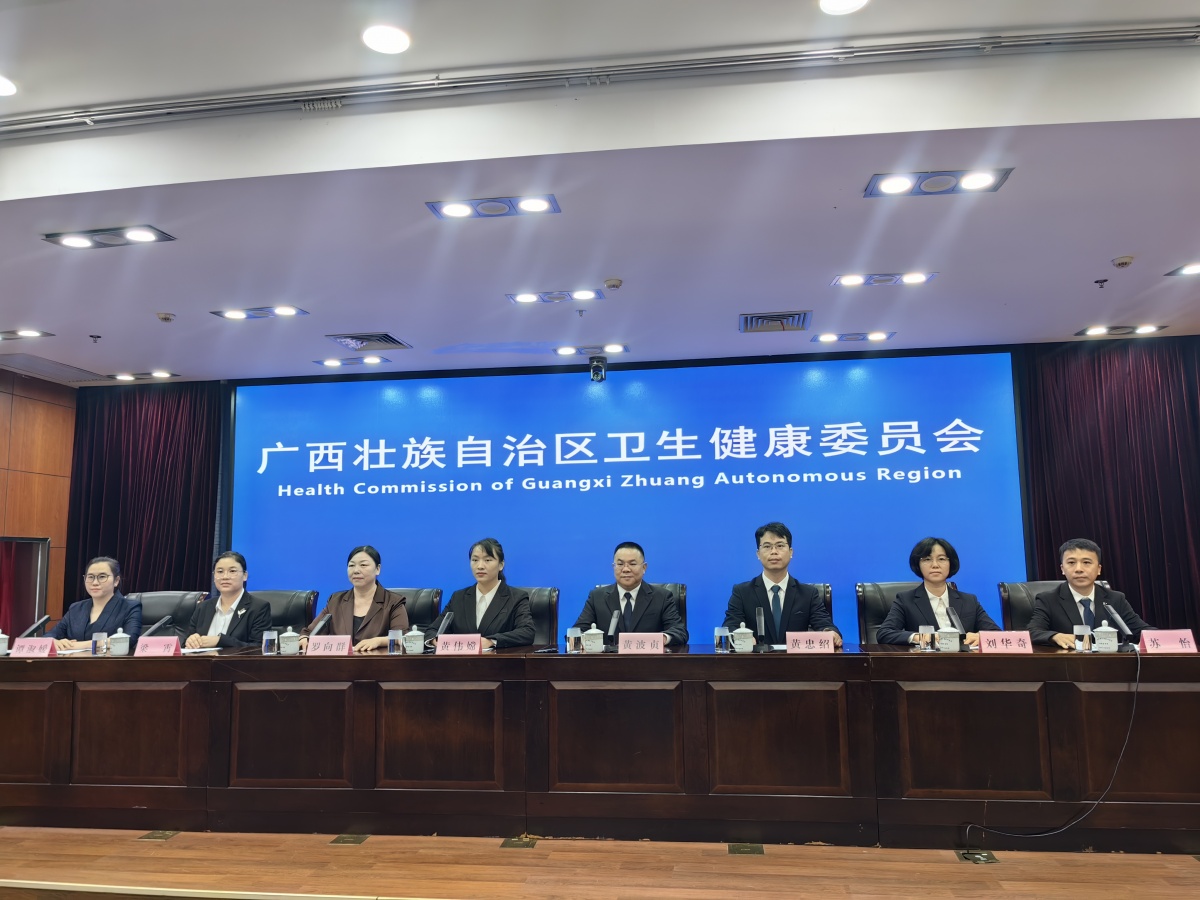 警惕！清明期间，毒蛇、毒虫常出没！还有这些健康问题需重视→