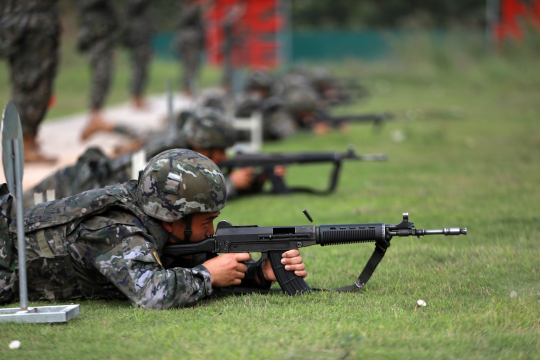 ��ս������Ӳ������ѵ��ս�¾���