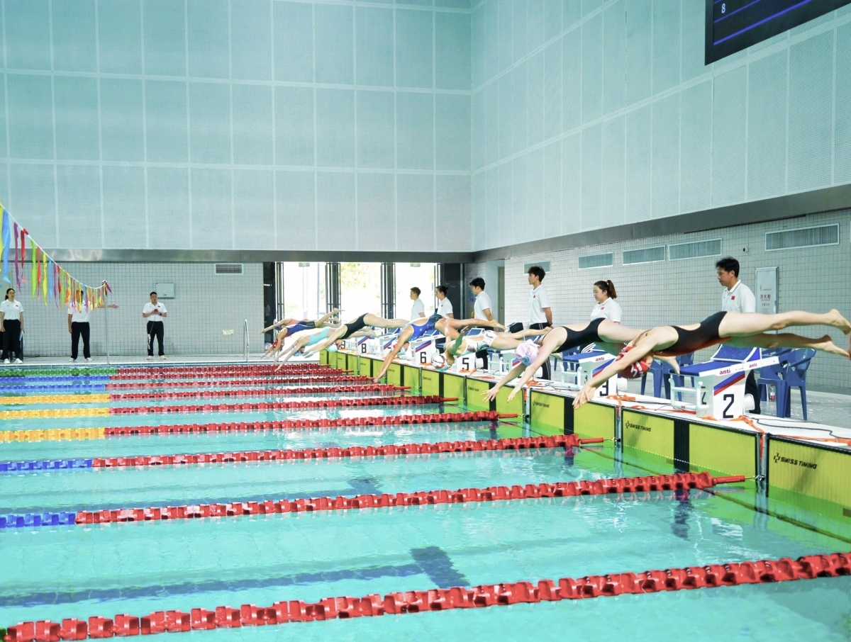 ​劈波斩浪，活力满满！广西600多名游泳小将在南宁集结
